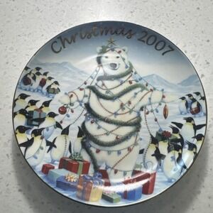 Avon Porcelain Christmas Plate 2007 "Sharing the Holidays With Friends" 22k Gold